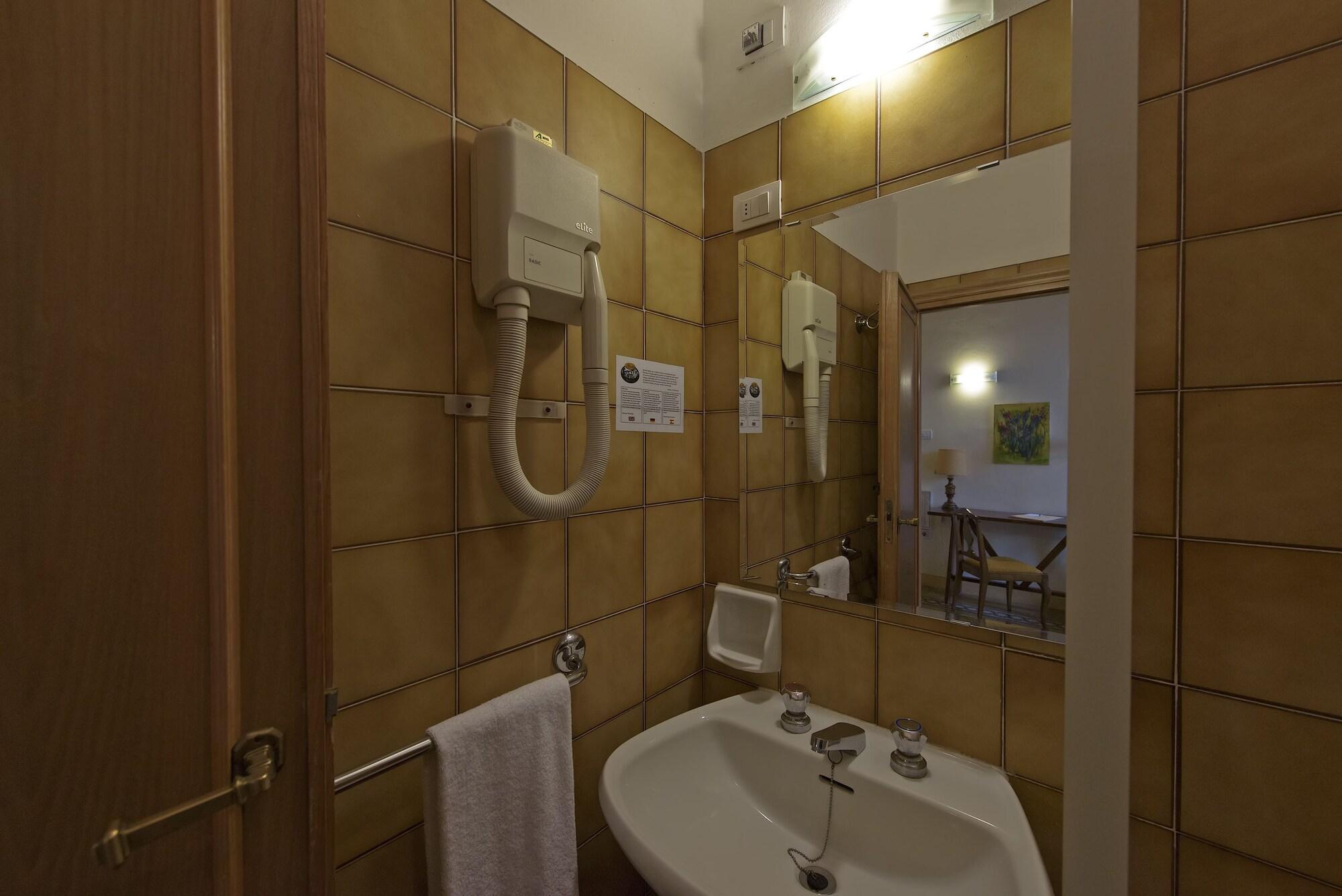Bivigliano Giotto Park Hotel מראה חיצוני תמונה
